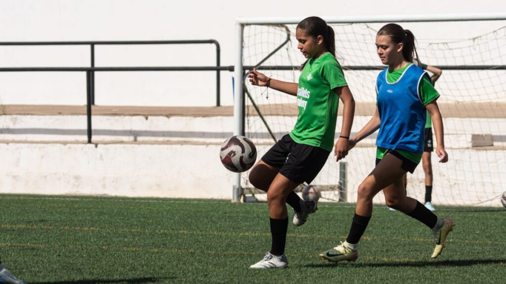 Foto: Campus de fútbol de Villanueva de la Jara